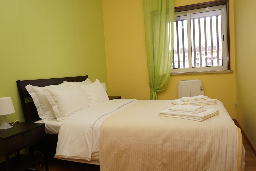 Apartamentos D'Alegria by Amber Star Rent OOporto Habitación foto